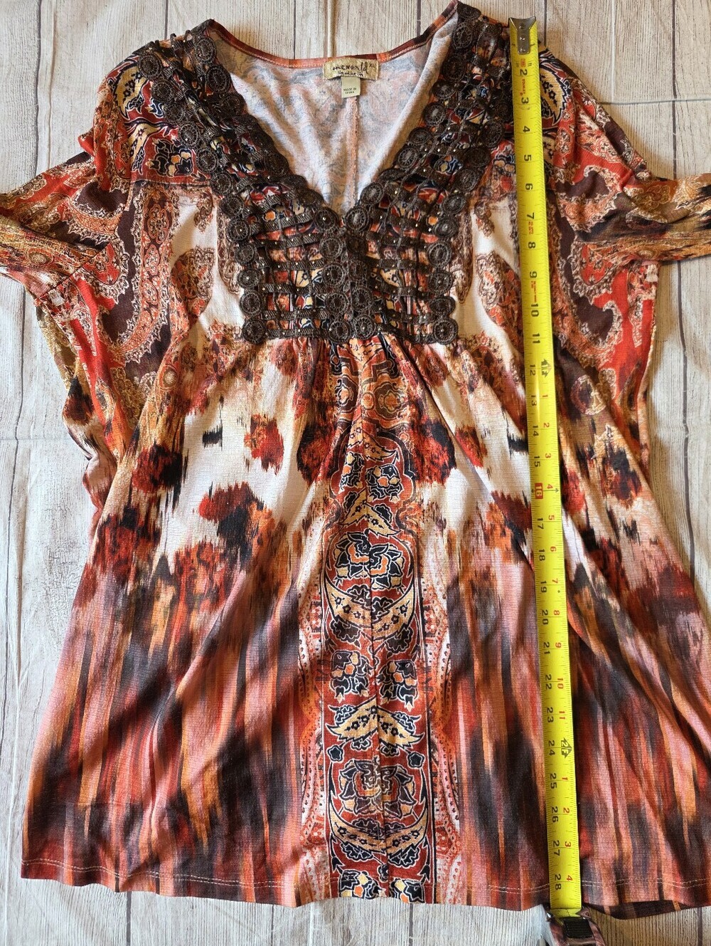 Live and Let Live •Size XL• Witchy Boho Whimsy Longline Top Crochet Detail - Picture 8 of 9